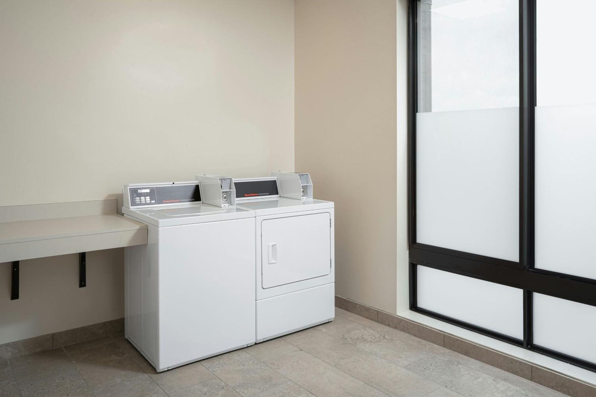 Courtyard By Marriott Cleveland Tn Ξενοδοχείο Εξωτερικό φωτογραφία